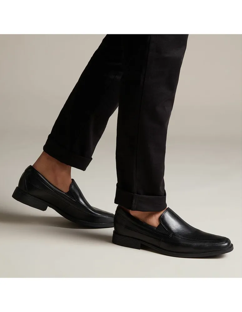 Zapato mocasín Clarks piel negro