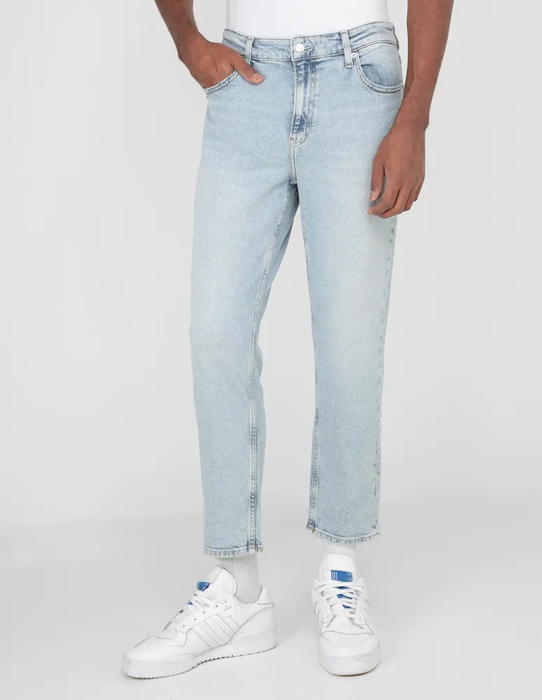 Jeans straight Calvin Klein lavado claro para hombre