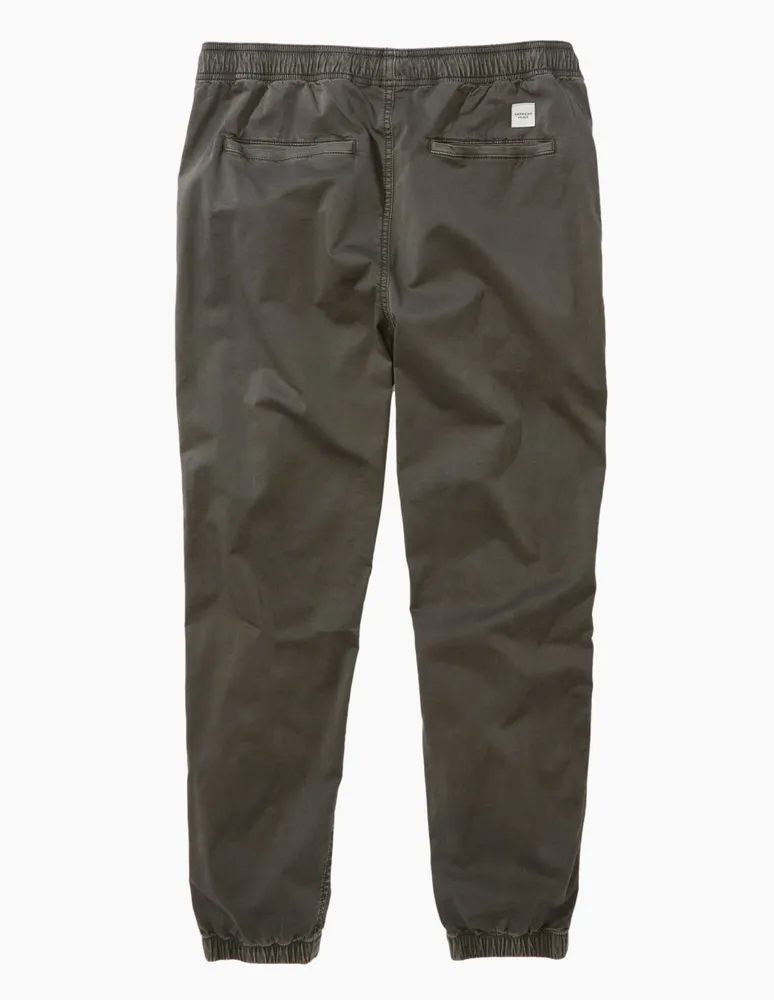 Jogger slim American Eagle lavado obscuro con bolsillos para hombre