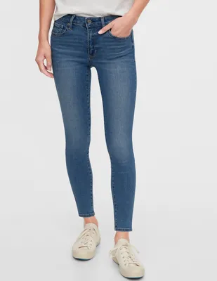 Jeans skinny lavado claro corte cadera para mujer