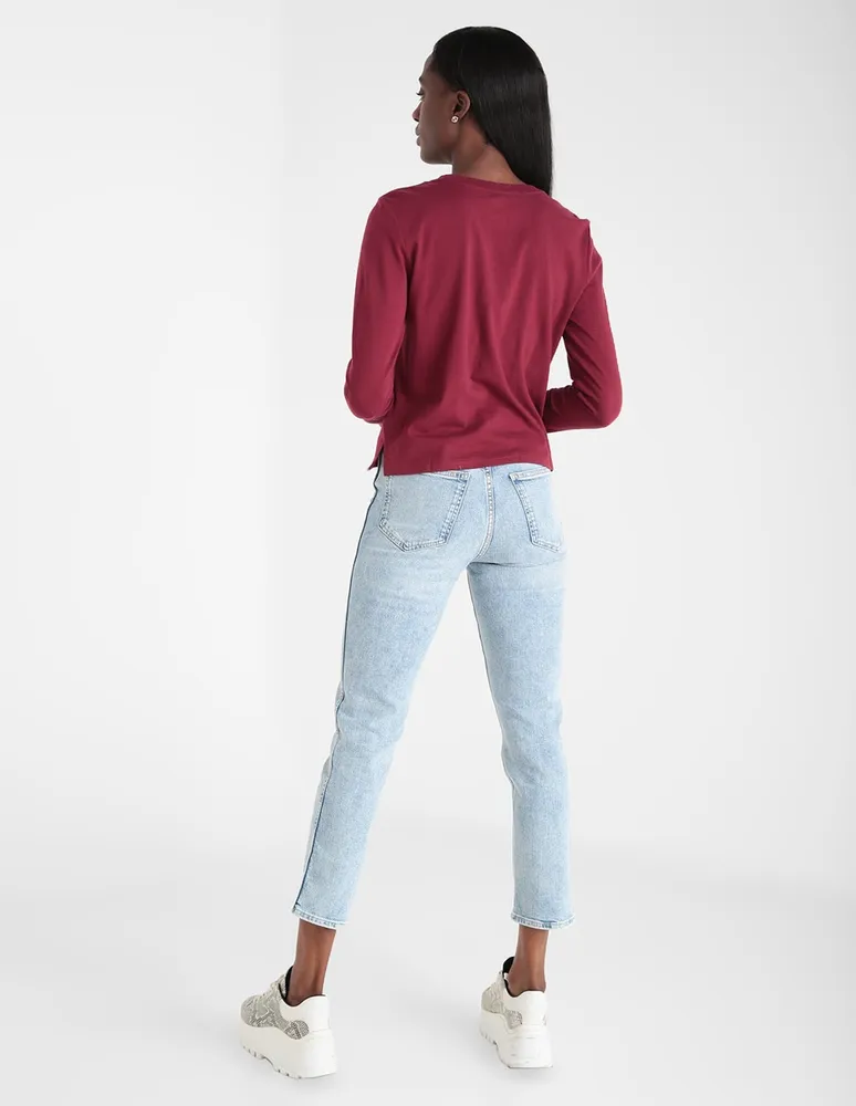 Jeans slim GAP lavado claro corte cintura alta para mujer