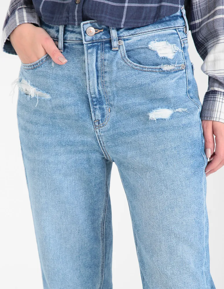 Jeans mom American Eagle deslavado corte cintura para mujer