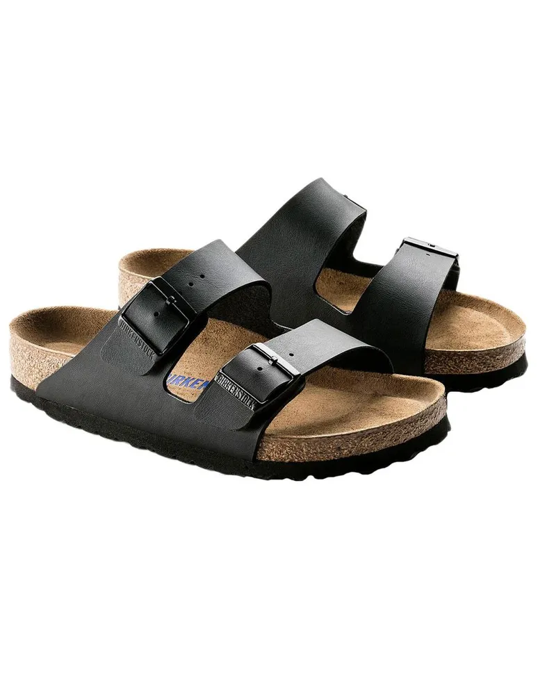 Sandalia Birkenstock negra con hebilla