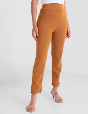 Pantalón Dockers slim para mujer