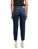 Jeans boyfriend Levi's lavado obscuro corte cintura alta para mujer