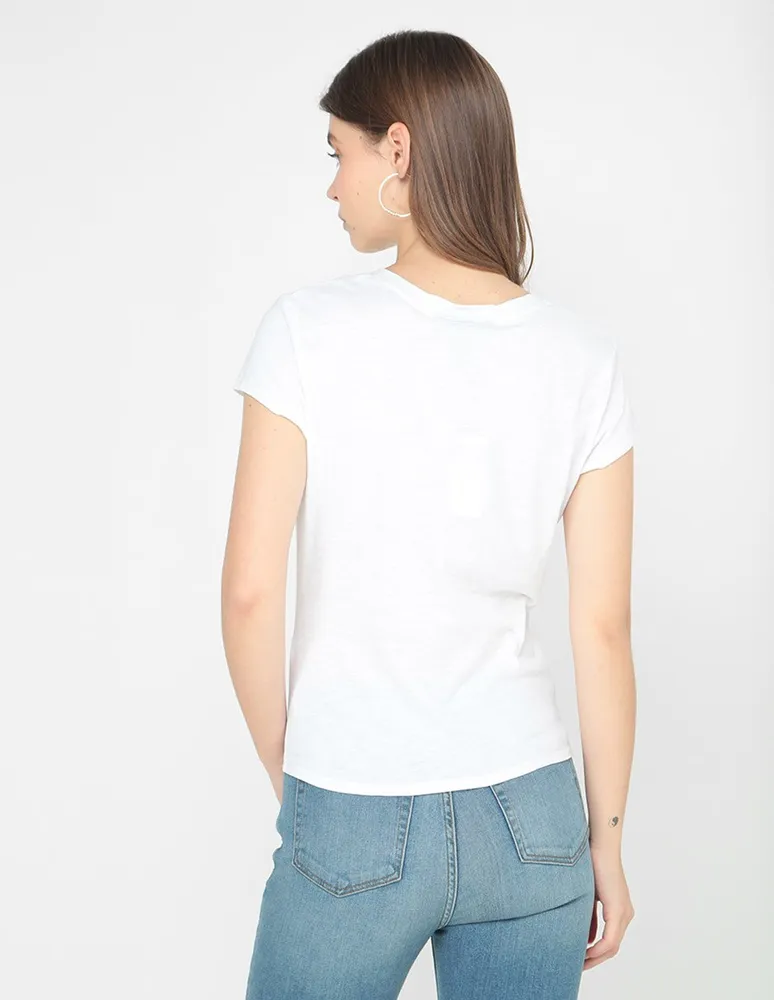 Playera DKNY cuello V para mujer