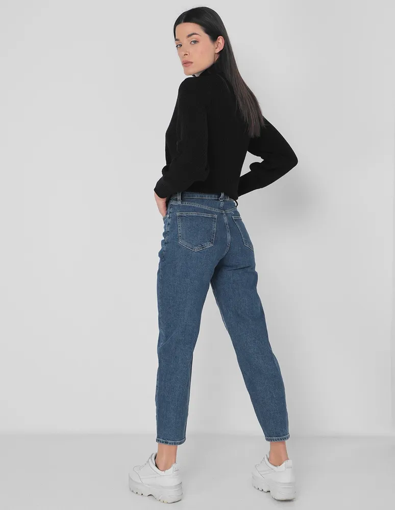 Jeans mom Calvin Klein corte cintura alta para mujer