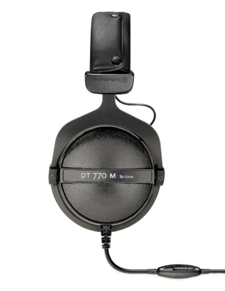 Audífonos Over-Ear Beyerdynamic DT 990 Pro Alámbricos