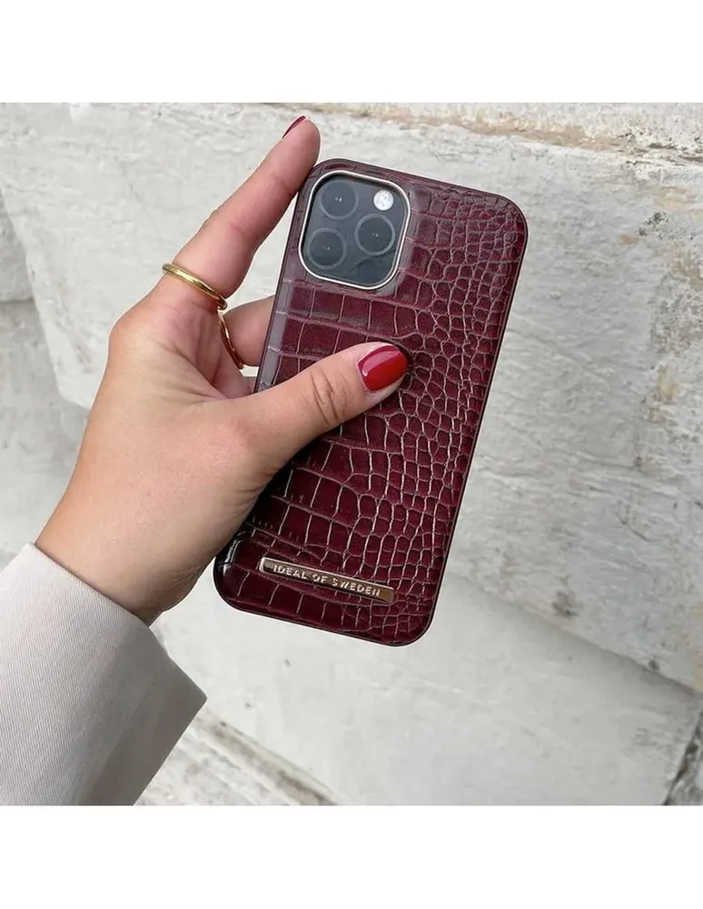 Funda para iPhone 13 Pro de plástico