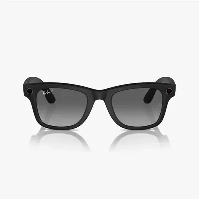 Ray-Ban Meta Wayfarer Standard Smart Glasses with Polarized Gradient Graphite Lenses - Matte Black | Verizon