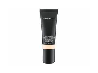 Base de maquillaje líquida M.A.C Pro Longwear Nourishing Waterproof Foundation