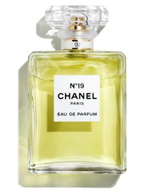 <b>CHANEL<br>N°19</b><br><span>EAU DE PARFUM VAPORIZADOR</span>