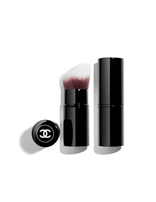 <b>CHANEL<br>PINCEAU FOND DE TEINT RETRACTABLE N°103</b><br><span>PINCEL RETRÁCTIL PARA BASE DE MAQUILLAJE</span>