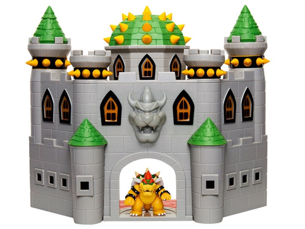 Nintendo Super Mario Deluxe Bowser's Castle Playset  