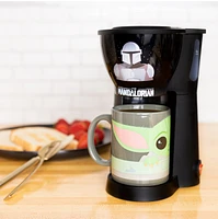 The Mandalorian Exclusive Coffee Maker With Baby Yoda Mug 