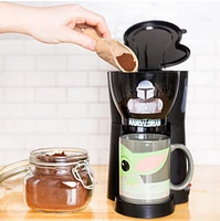 The Mandalorian Exclusive Coffee Maker With Baby Yoda Mug 