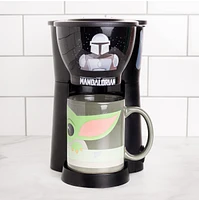 The Mandalorian Exclusive Coffee Maker With Baby Yoda Mug 