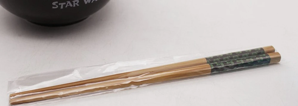 Star Wars Boba Fett Ramen Bowl With Chopsticks 