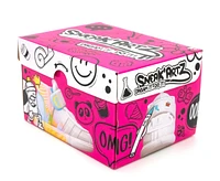 Sneak'artz Shoebox S2 Blind -Une variation choisie au hasard