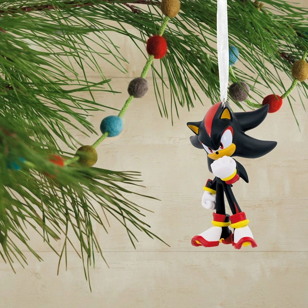 Shadow Ornament 
