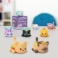 Aphmau Mystery MeeMeows Surprise Figure – One Variation Chosen at Random