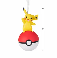 Pokémon: Pikachu & Pokeball Christmas Ornament 