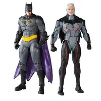 DC Multiverse Omega vs Batman Gold Label 2 Pack 