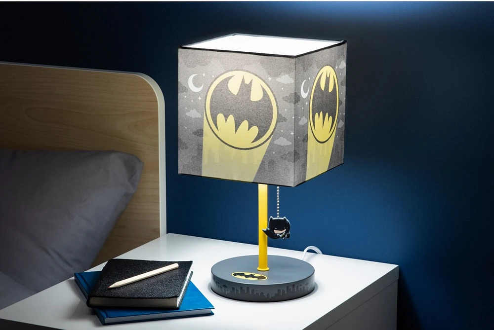 Batman Chibi Logo Lamp 