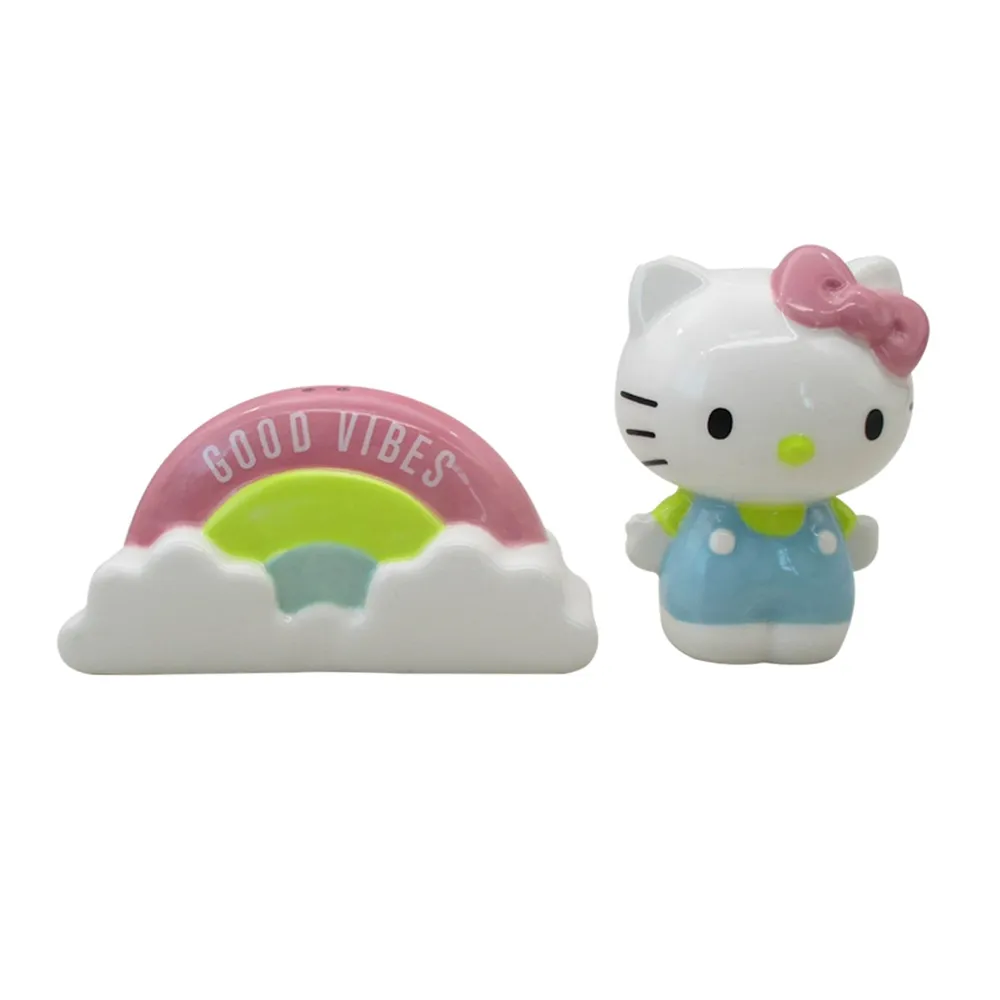 Hello Kitty Salt & Pepper Shaker 