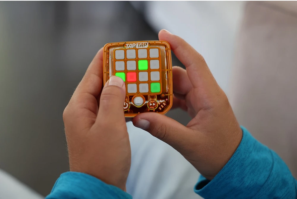 TapTap - The First Smart Fidget – Une variation choisie au hasard