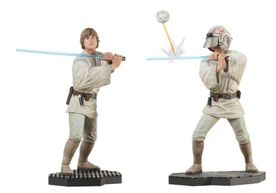 Star Wars the Black Series Hyperreal Luke Skywalker Action Figure