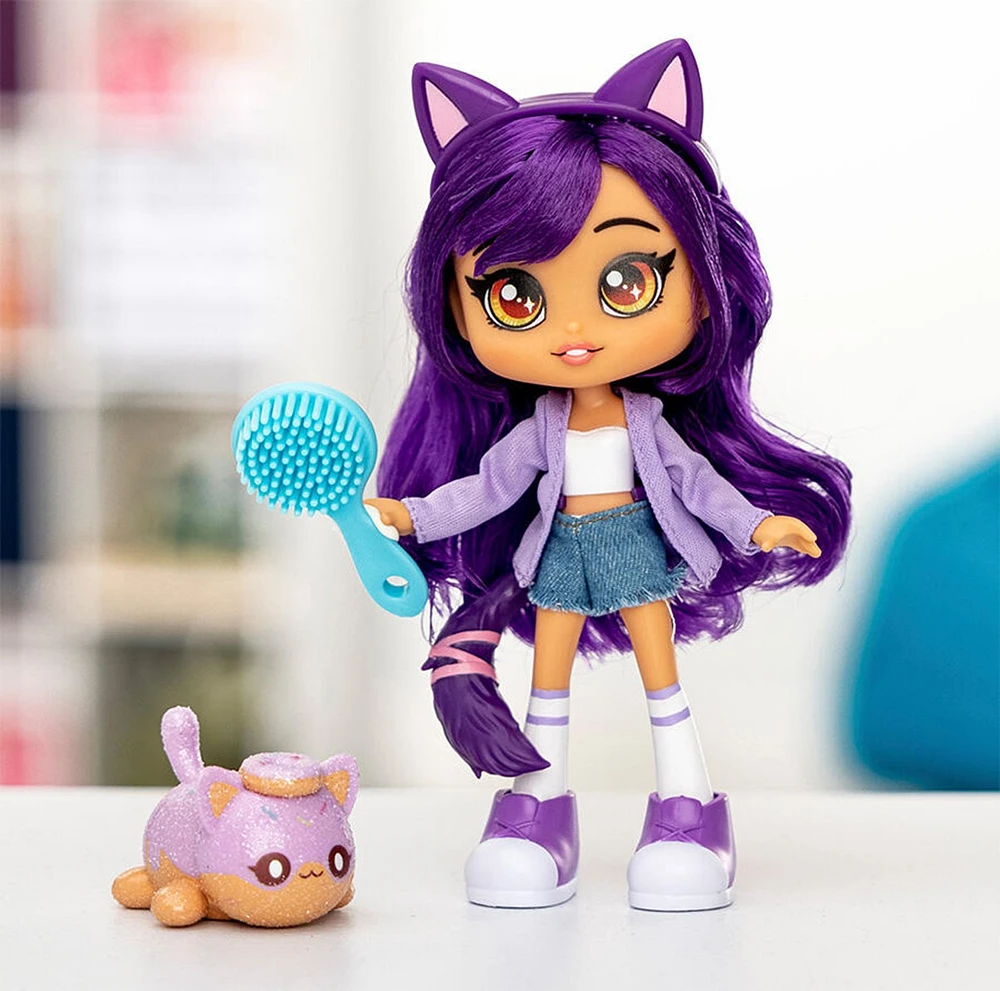 Aphmau Core Fashion Doll-Sparkle Edition - Une variation choisie au hasard (Blind Pack)
