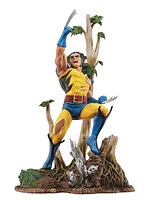 Marvel Gallery Diorama Comic '90s Wolverine PVC Statue 