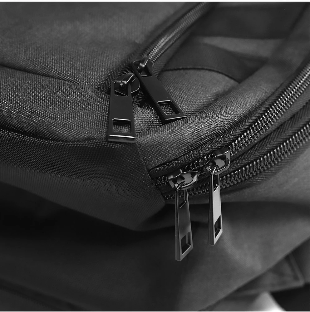 Biogenik Boardgame & Console Backpack 