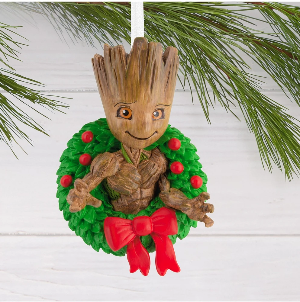 Hallmark Christmas Ornament (Marvel Guardians of the Galaxy Groot in Holiday Wreath) 