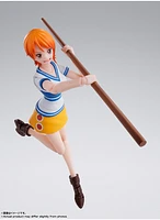 One Piece S.H.Figuarts Nami -Dawn of Adventure Figure 