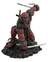 Marvel Gallery: Venompool Deluxe PVC Diorama 