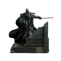 Diamond Comics Star Wars Gallery Darth Malgus PVC Statue 