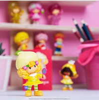 Strawberry Shortcake CheeBee 3" Figure - Assortie – Une variation choisie au hasard