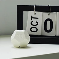 Biogenik Countdown Dodecahedron Timer (D-12) – Une variation choisie au hasard