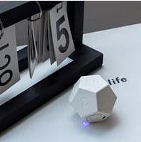 Biogenik Countdown Dodecahedron Timer (D-12) – Une variation choisie au hasard