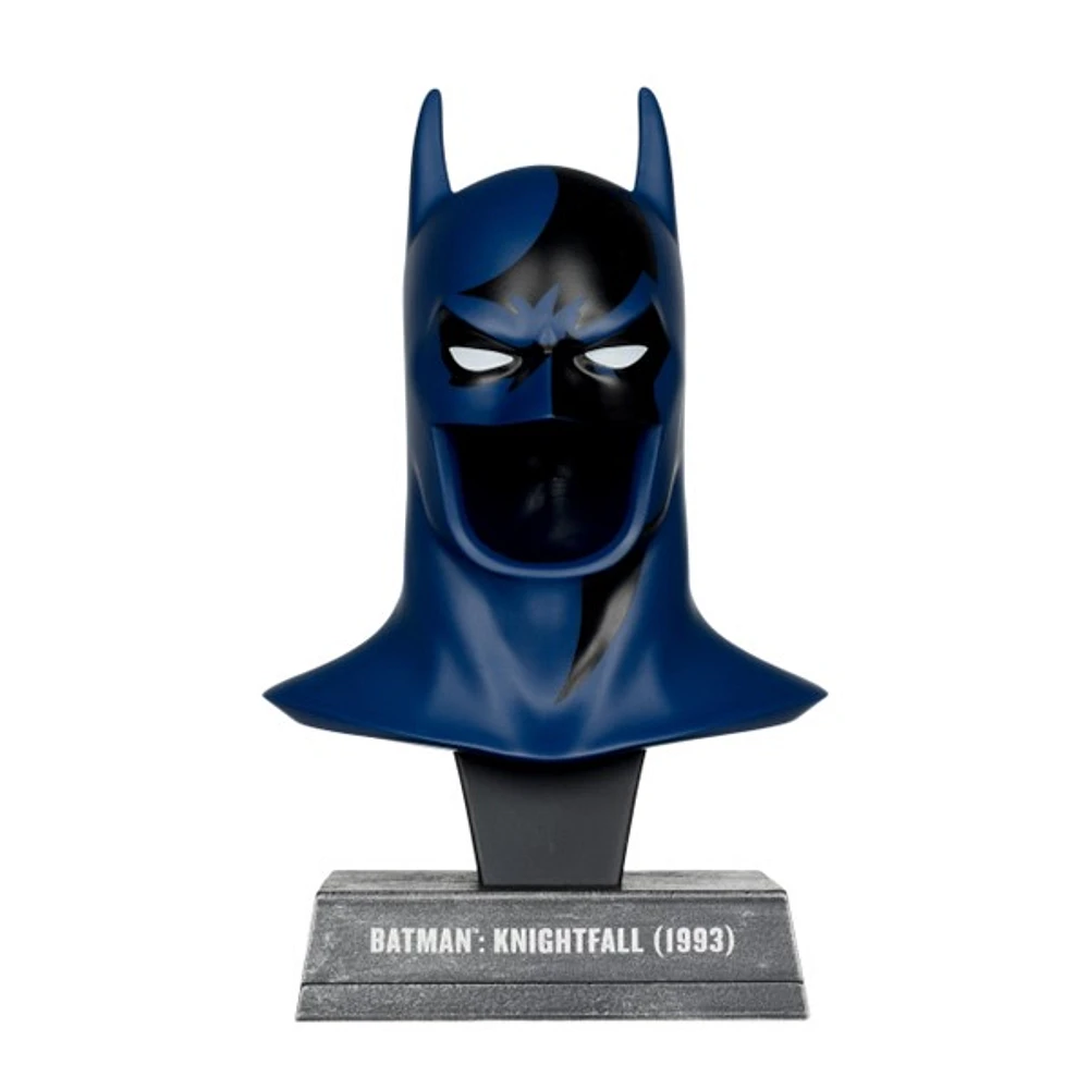 Batman (Knightfall) 1993 1:3 Scale Cowl Replica 