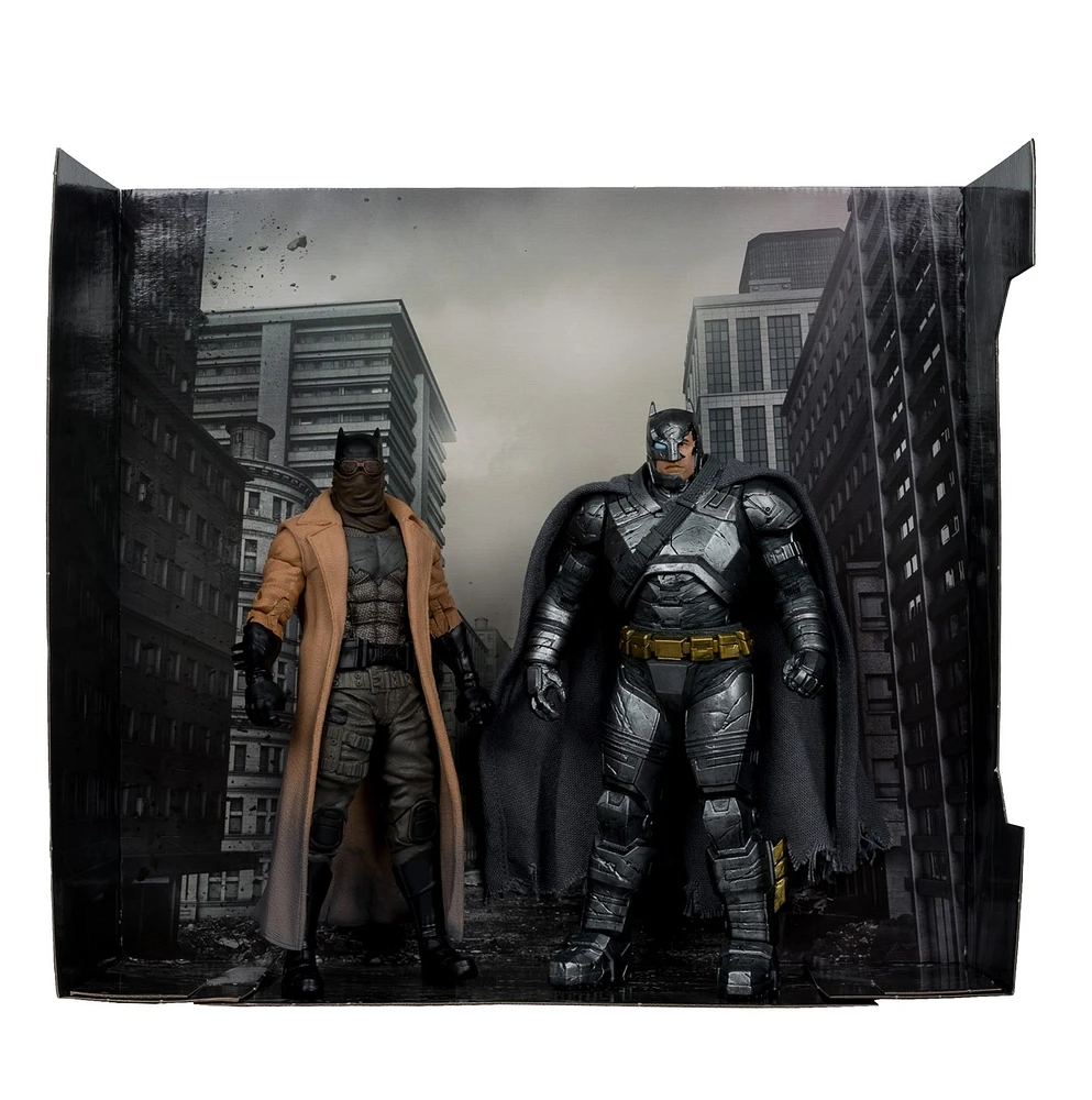 DC Multiverse Batman (Knightmare) & Batman (Armor Suit) (Batman v Superman) 7-Inch Figure McFarlane Collector Edition 2pk #2 Gold Label