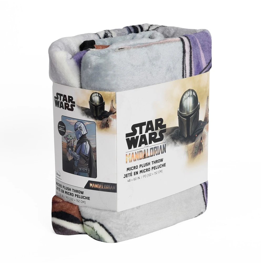 Le jeté en peluche Mandalorien 