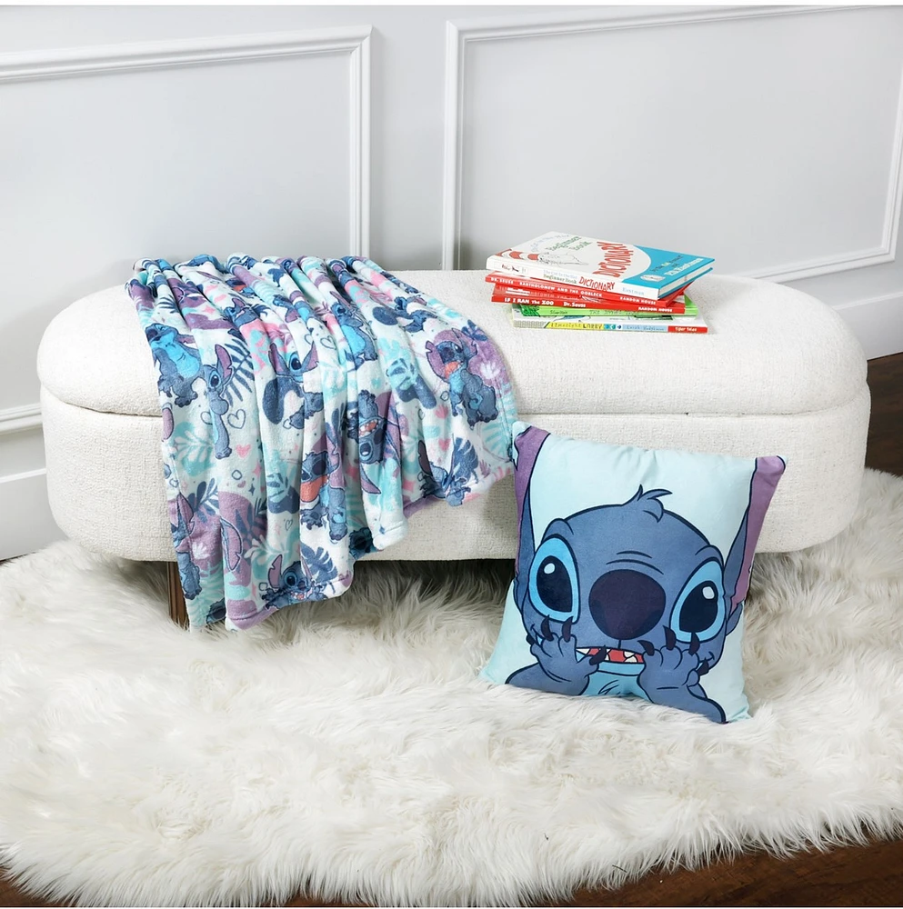 Ensemble de jeté et coussin en peluche Stitch 