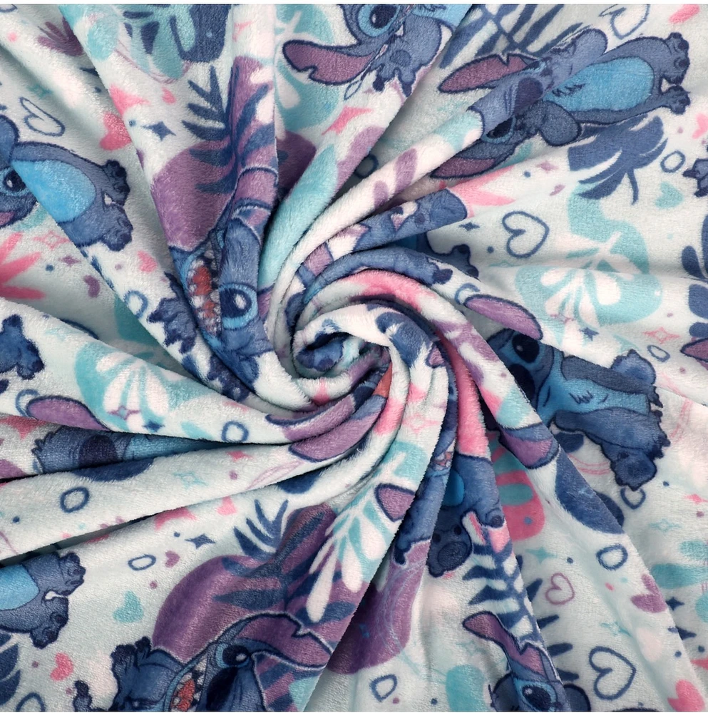 Ensemble de jeté et coussin en peluche Stitch 