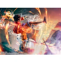 S.H.Figuarts Monkey D. Luffy Raid on Onigashima Costume Ver. One Piece Action Figure 