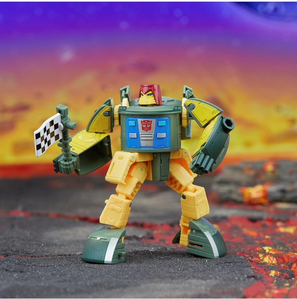 Transformers Legacy Deluxe Class Autobot Cosmos 