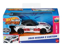 Hot Wheels Pull Back Speeders - Assortie – Une variation choisie au hasard