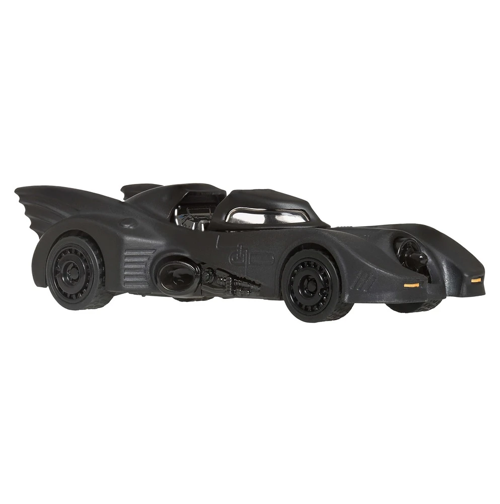Hot Wheels Pull Back Speeders - Assortie – Une variation choisie au hasard